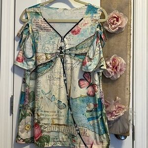 Script blouse, cold shoulder, slit sleeves